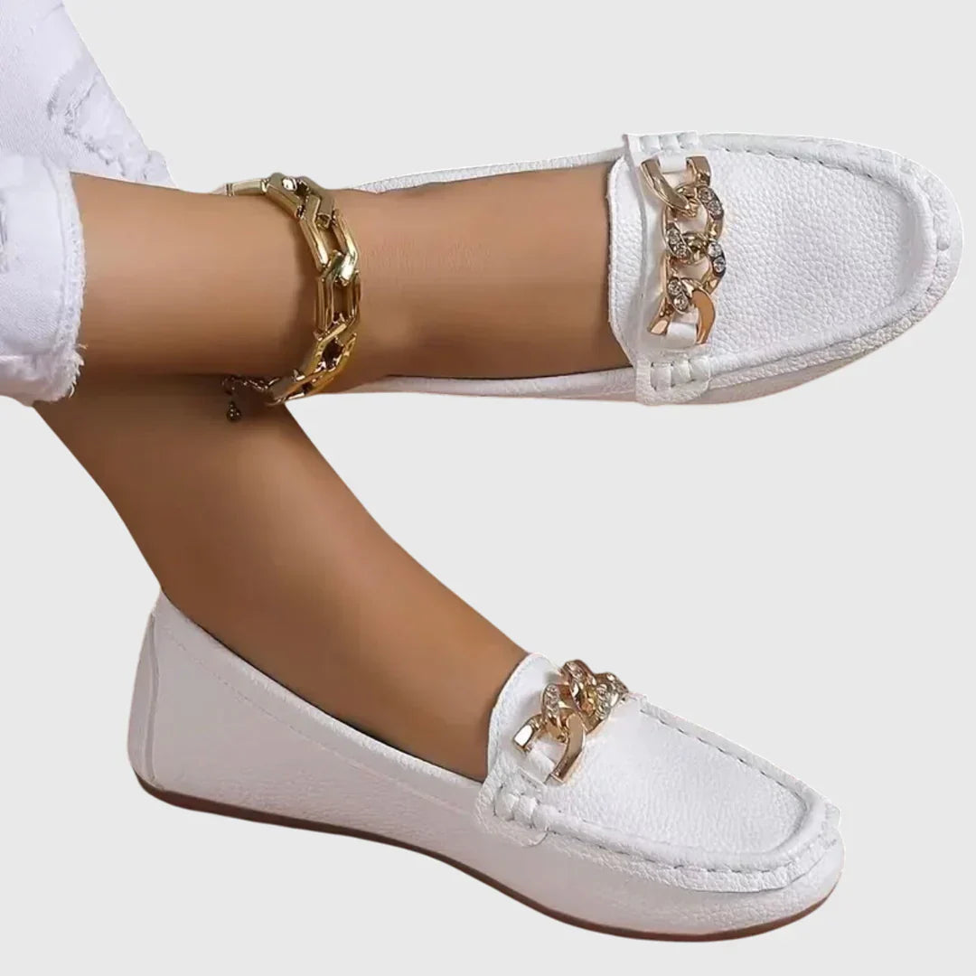 Élise Chain Loafer